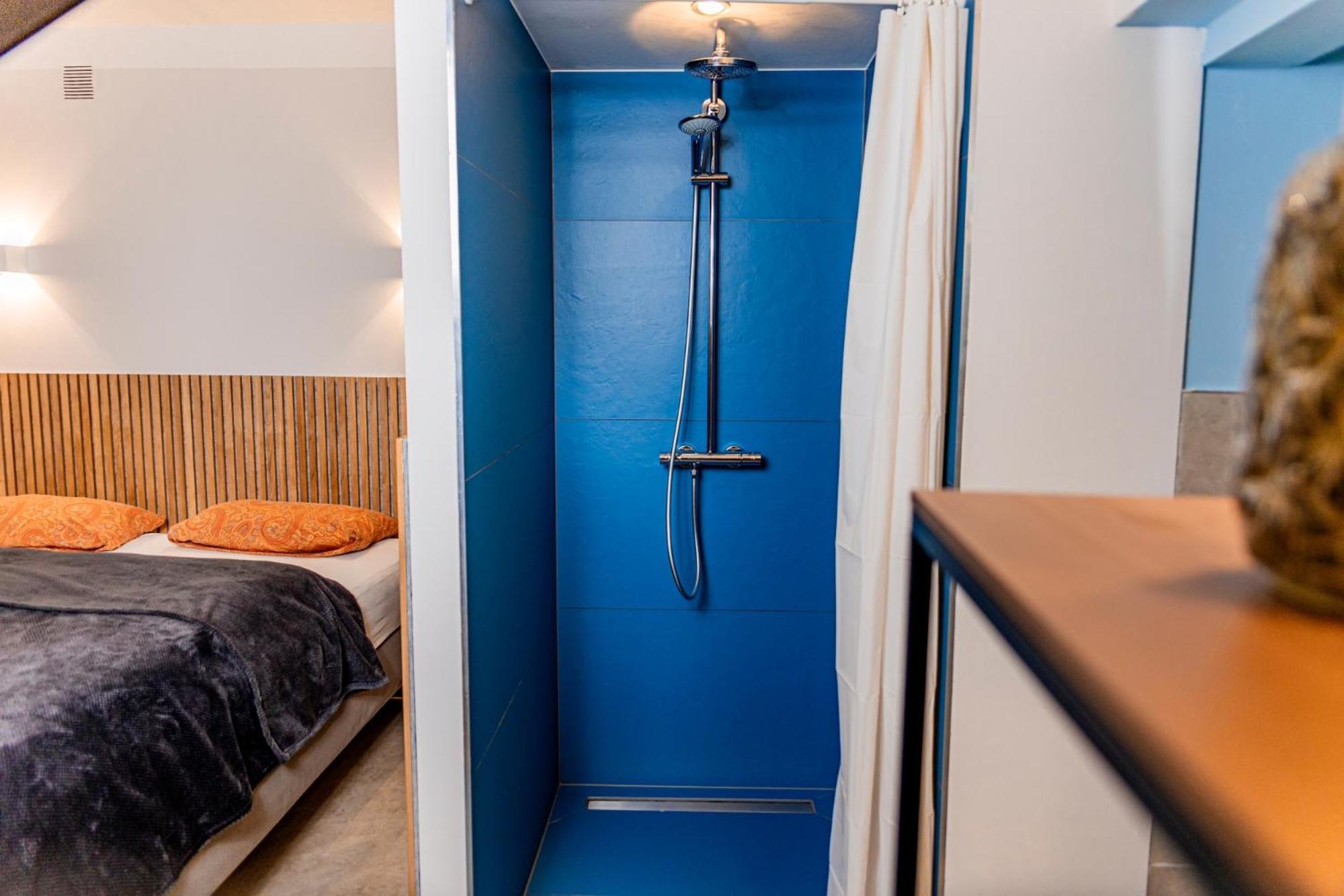 Suite-Řezno Exteriér fotografie